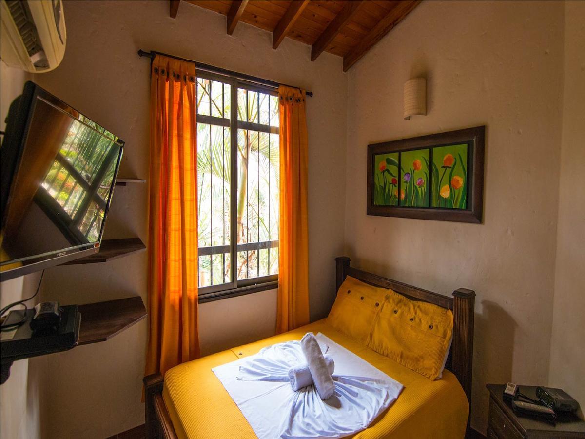 Hosteria Tonusco Campestre Santa Fe de Antioquia Cameră foto
